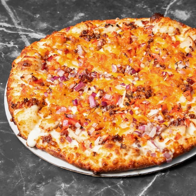 Garlic Chicken Pizza.