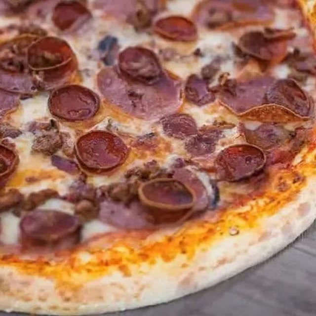 Ultimate Pepperoni Pizza.